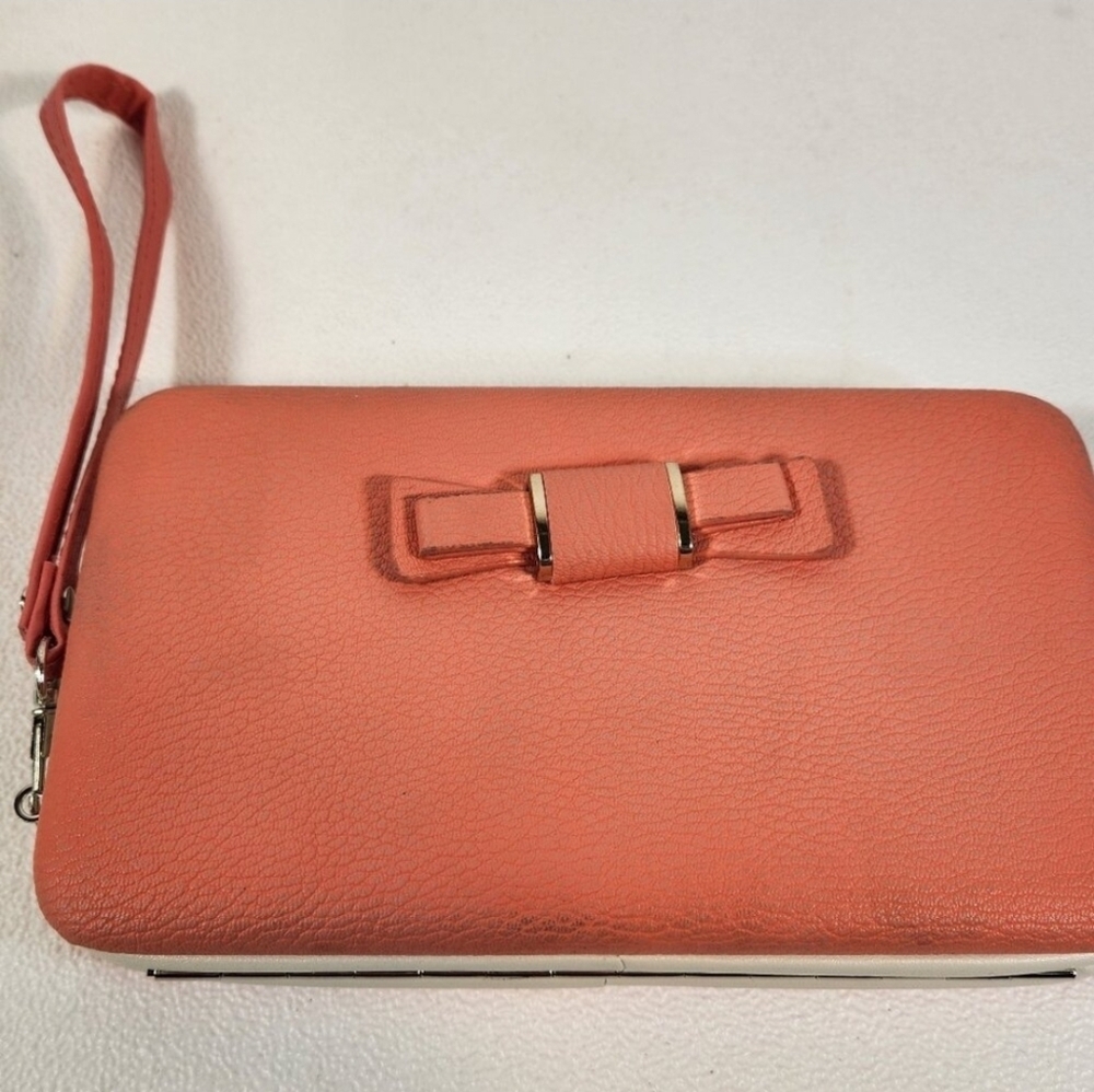 PIDANLU Peach Wallet Clutch Wristlet Holds Credit Cards Cash & Cell Phone